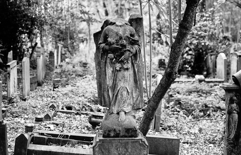Cemeteries Of London-0821